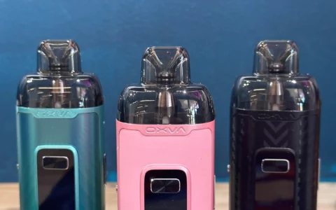 trois cigarettes électroniques Vprime oxva vendues par HappeSmoke
